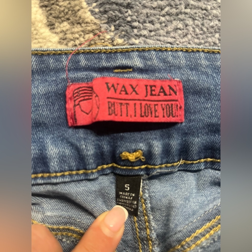 Wax Jean - Picture 5 of 5